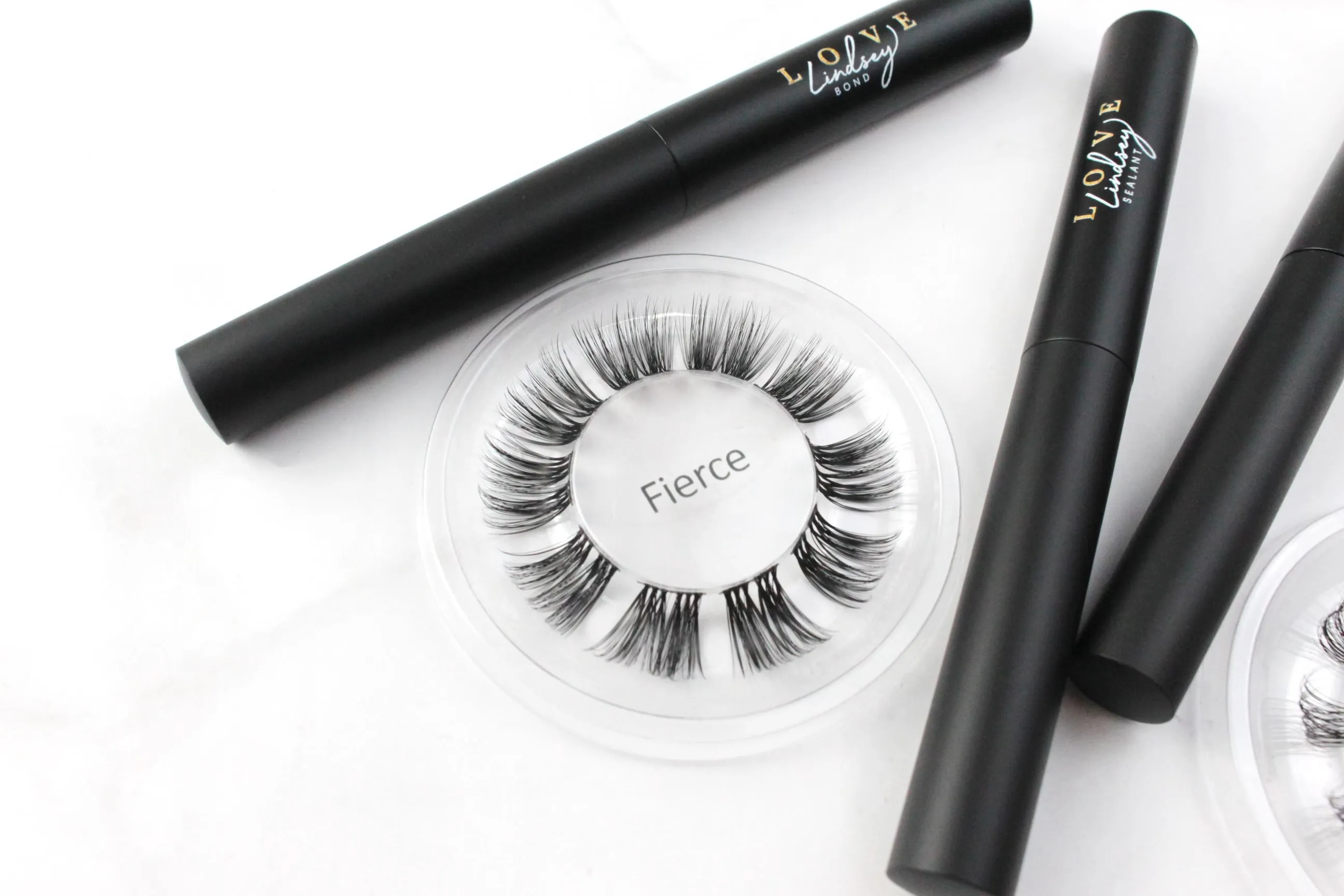 Love Lindsey Luxury Longwear Lash : DIY Lash Extension Kit