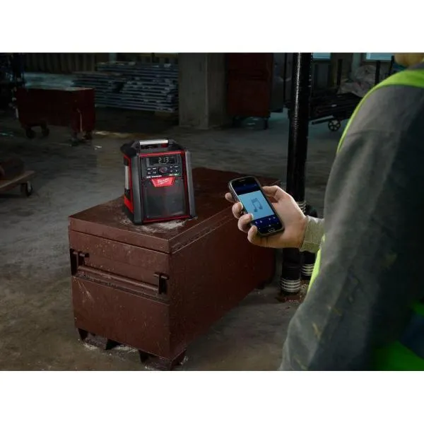 Milwaukee 2792-20 M18 Job Radio/Charger