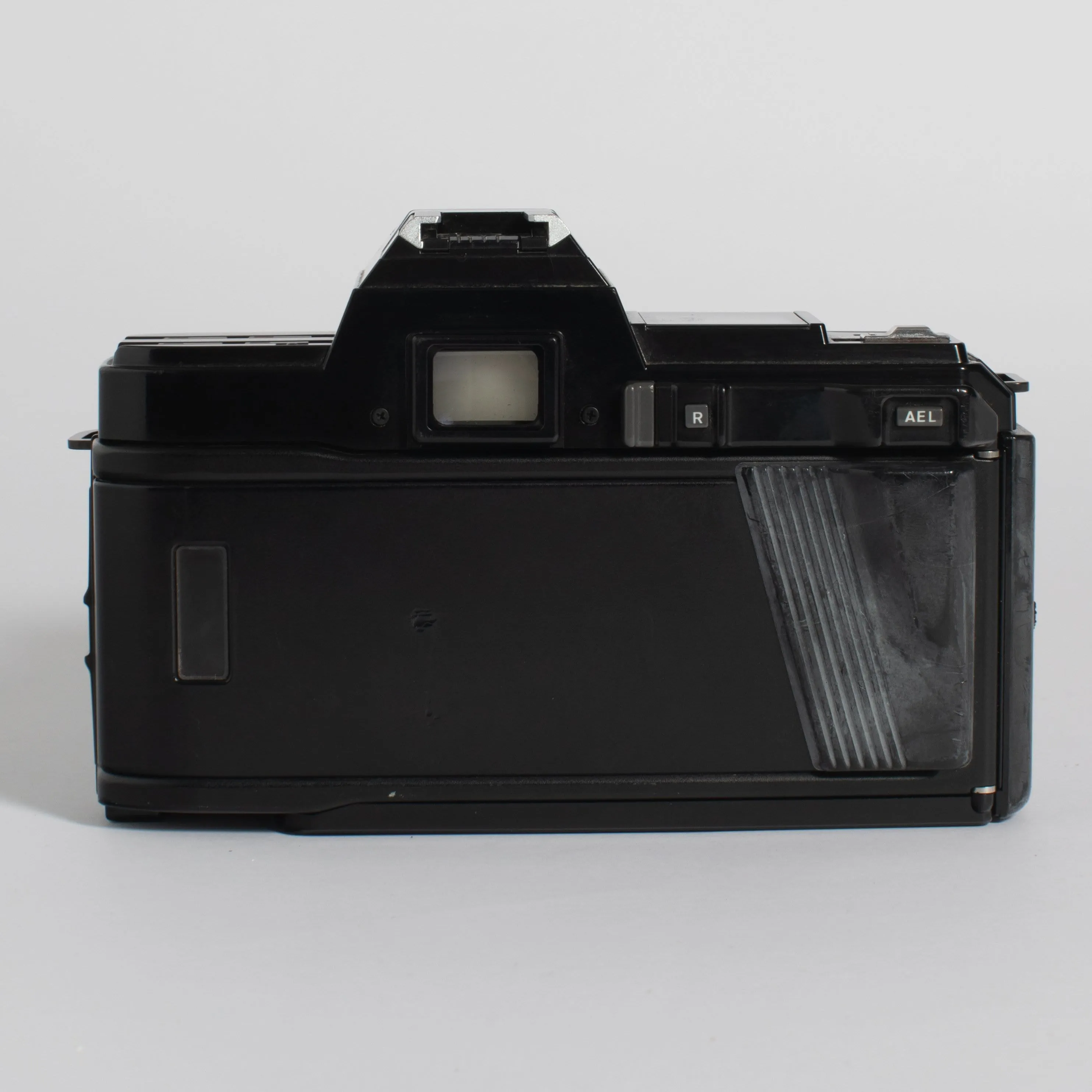 Minolta Maxxum 7000 with 35-70mm f/4 Lens