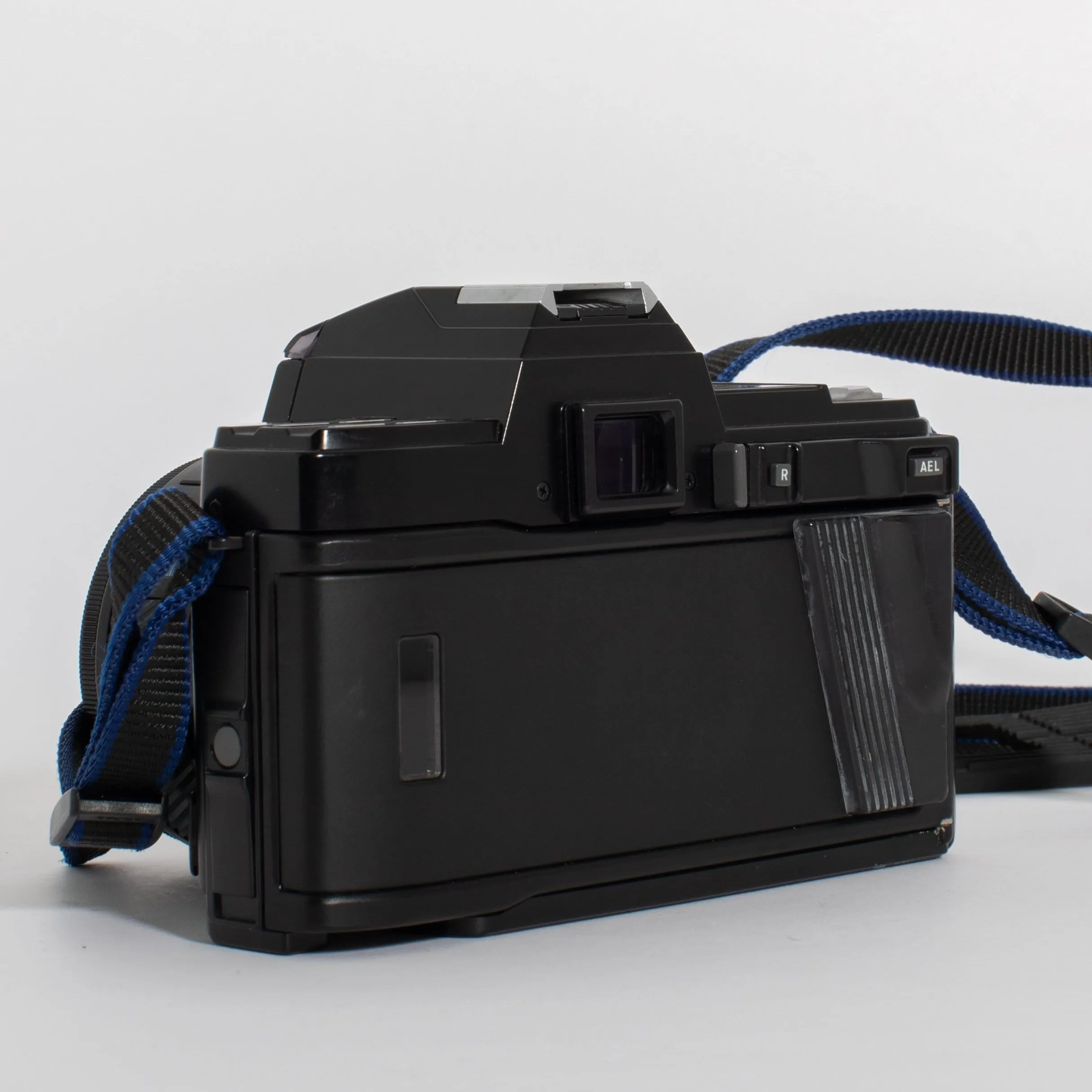Minolta Maxxum 7000 with AF 50mm f/1.7 Lens